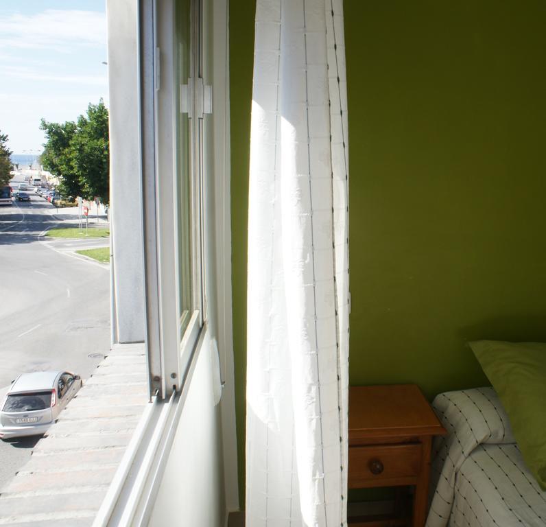 Hostal Puerto Beach Мотрил Стая снимка